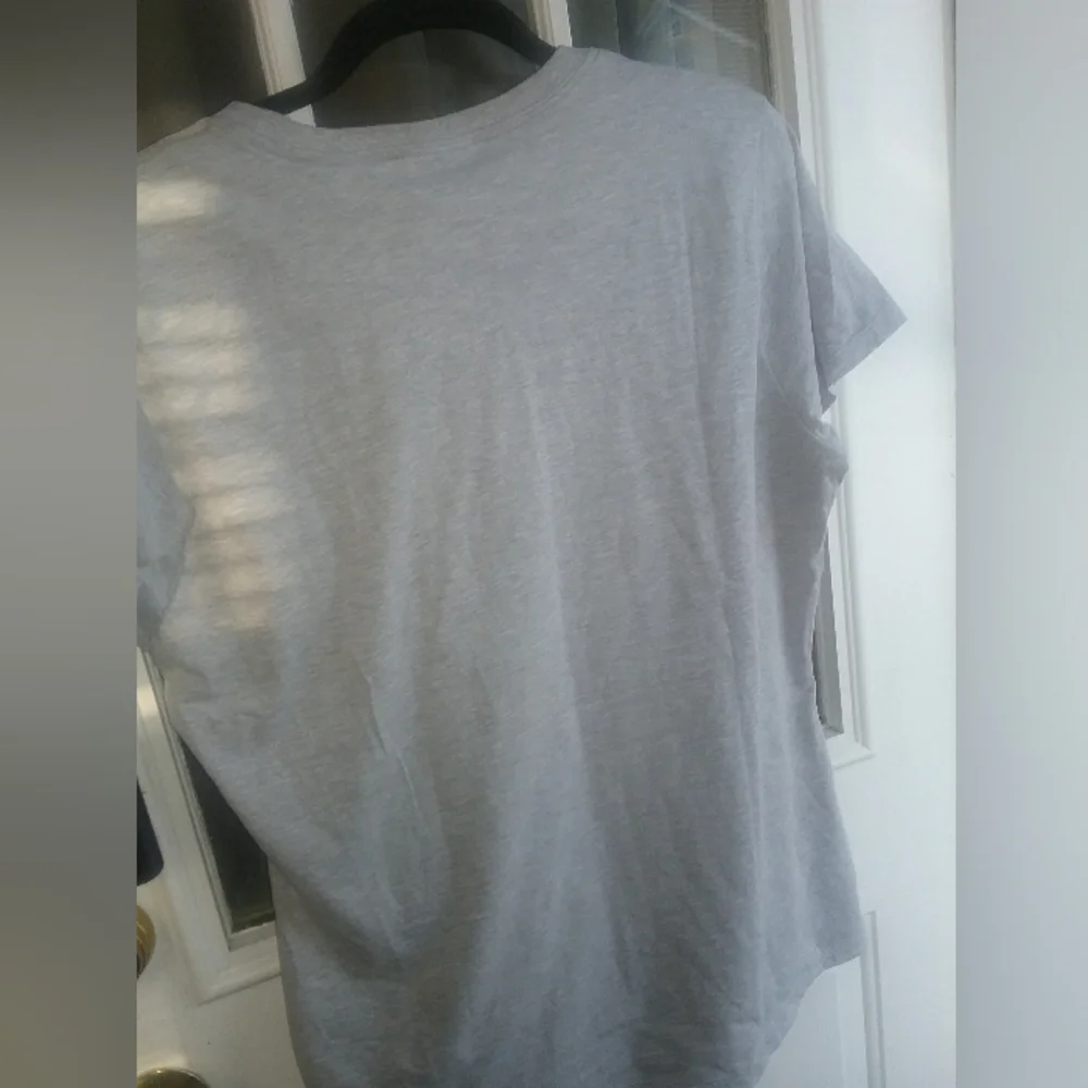 Gray Dumbo Graphic T-Shirt - XL - Picture 3 of 5